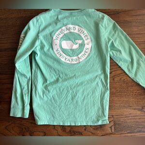 Vineyard vines size small (8-10)